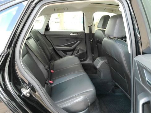 Used 2019 Volkswagen Jetta SE FWD image 24