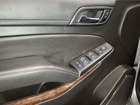 Used 2018 Chevrolet Tahoe LS AWD/4WD image 7