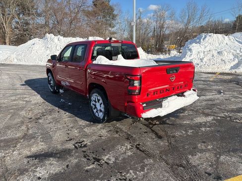 New 2026 Nissan Frontier SV w/ SV Convenience Package image 3