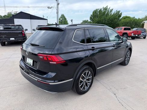 Used 2020 Volkswagen Tiguan SE w/ Panoramic Sunroof Package image 81