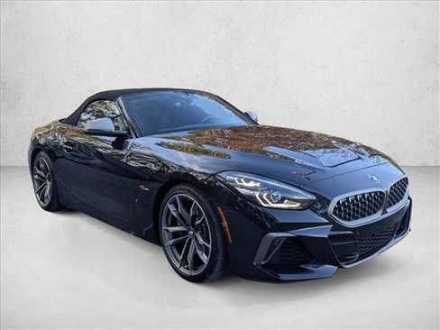 Used 2022 BMW Z4 M40i image 3