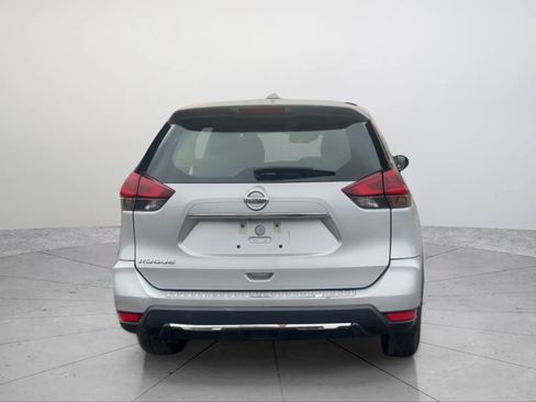 Used 2020 Nissan Rogue S FWD image 4