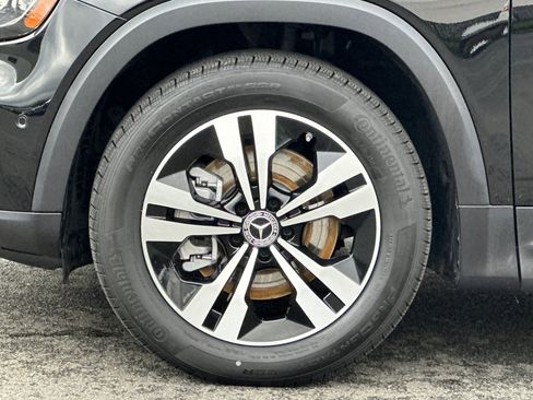 Certified 2025 Mercedes-Benz GLB 250 image 26