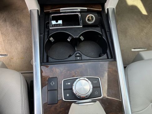 Used 2014 Mercedes-Benz E 350 Sport image 20