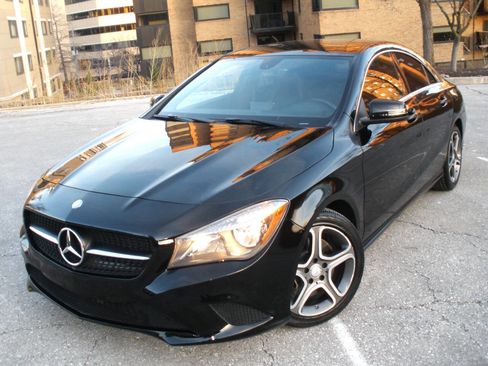 Used 2014 Mercedes-Benz CLA 250 image 1