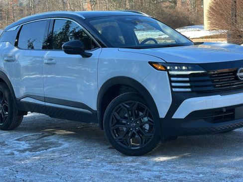 New 2026 Nissan Kicks SR w/ SR Premium Package image 1