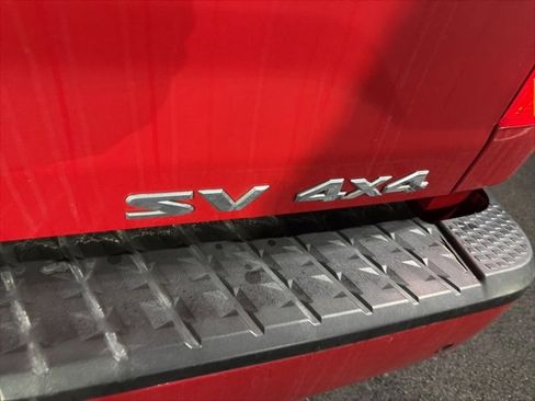 Used 2022 Nissan Titan SV w/ SV Convenience Package image 12