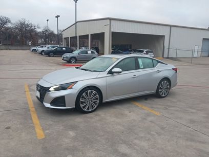 Used 2023 Nissan Altima 2.5 SL