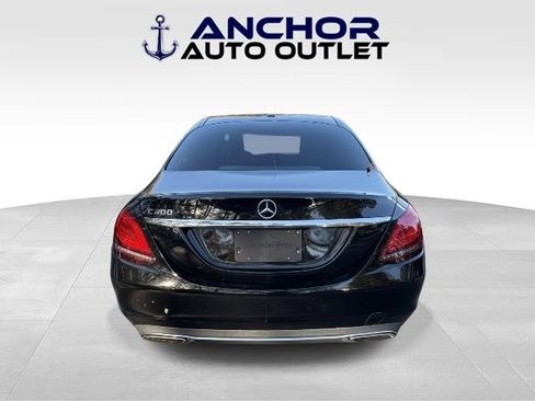 Used 2019 Mercedes-Benz C 300 Sedan image 7