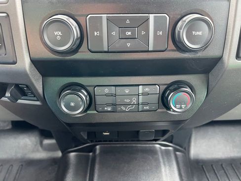 Used 2022 Ford F350 XL w/ STX Appearance Package AWD/4WD image 29