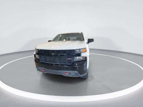 Used 2020 Chevrolet Silverado 1500 Custom Trail Boss w/ Custom Convenience Package AWD/4WD image 3