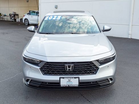 Used 2023 Honda Accord Touring image 4