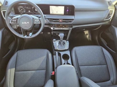 New 2026 Kia Seltos EX image 33