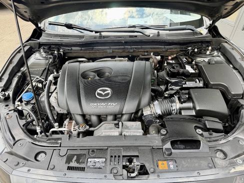 Used 2017 MAZDA MAZDA3 Grand Touring w/ Premium Equipment Package FWD image 14