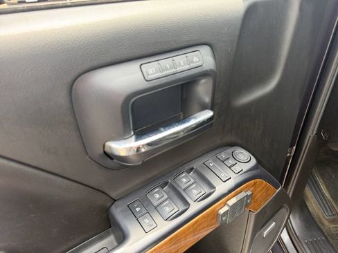 Used 2014 Chevrolet Silverado 1500 LTZ AWD/4WD image 16