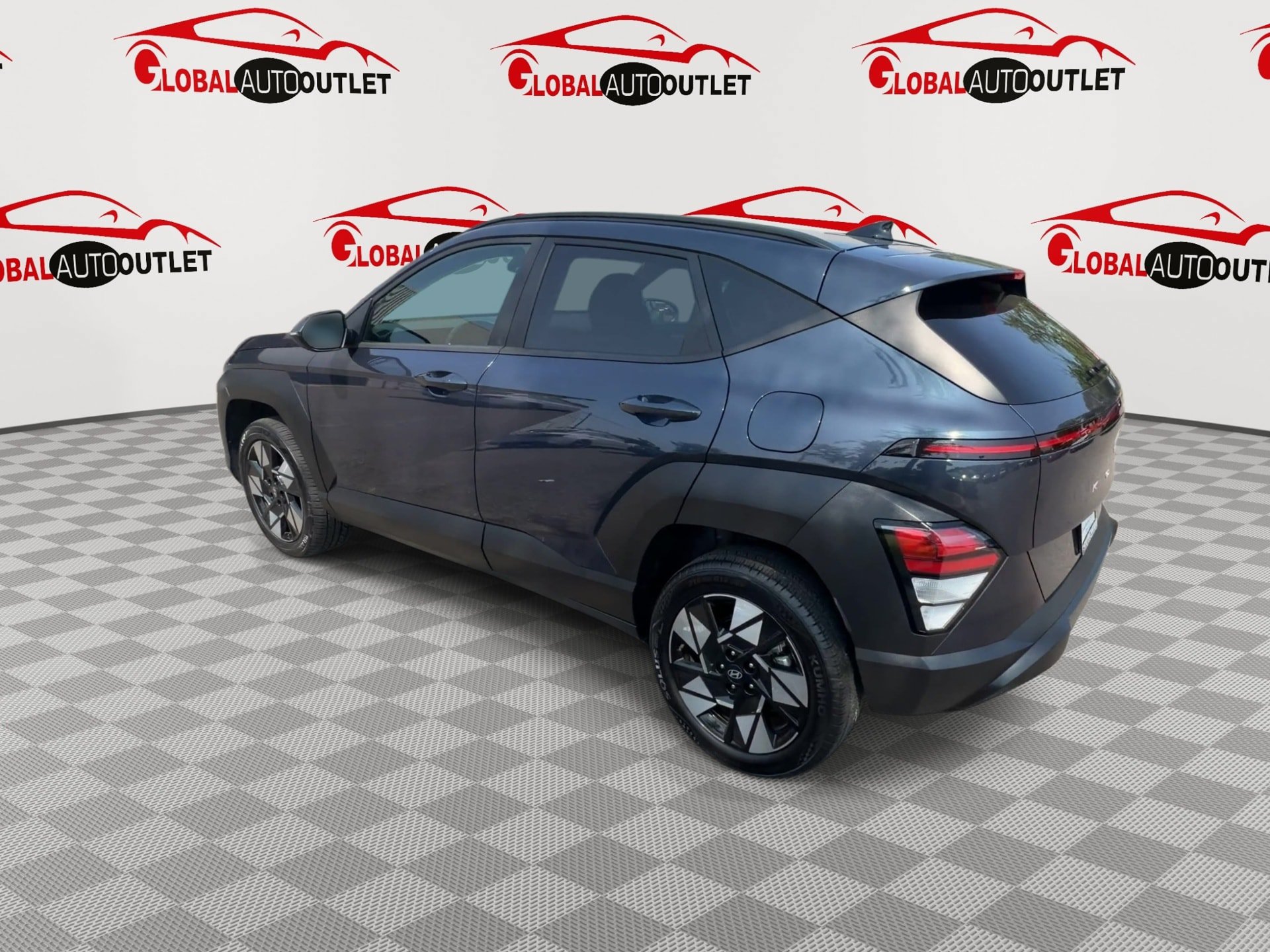 Used 2024 Hyundai Kona SEL AWD/4WD image 6