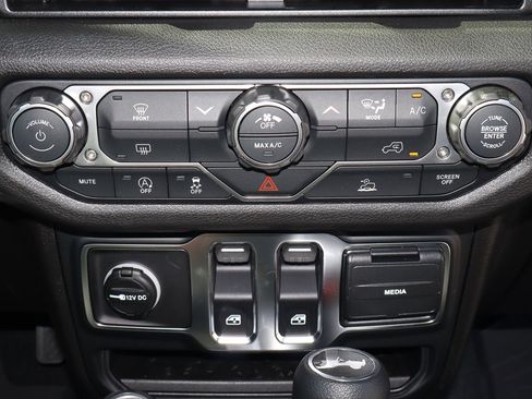 New 2026 Jeep Wrangler Sport AWD/4WD image 18