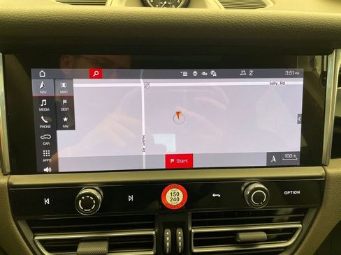 New 2026 Porsche Macan image 10