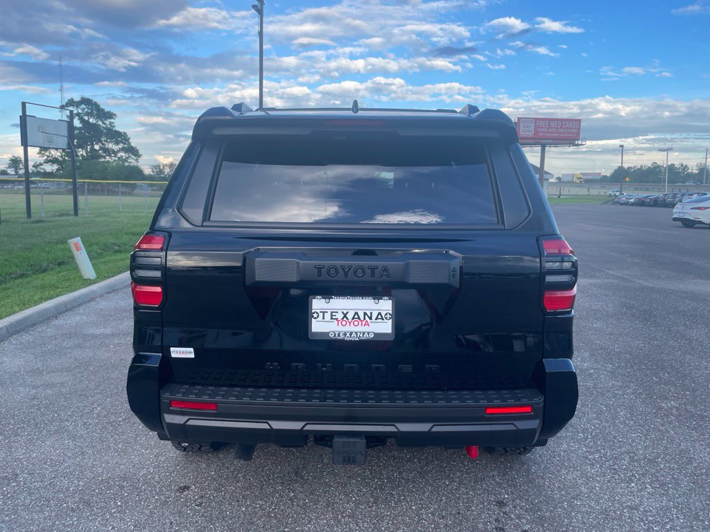 New 2026 Toyota 4Runner SR5 AWD/4WD image 6