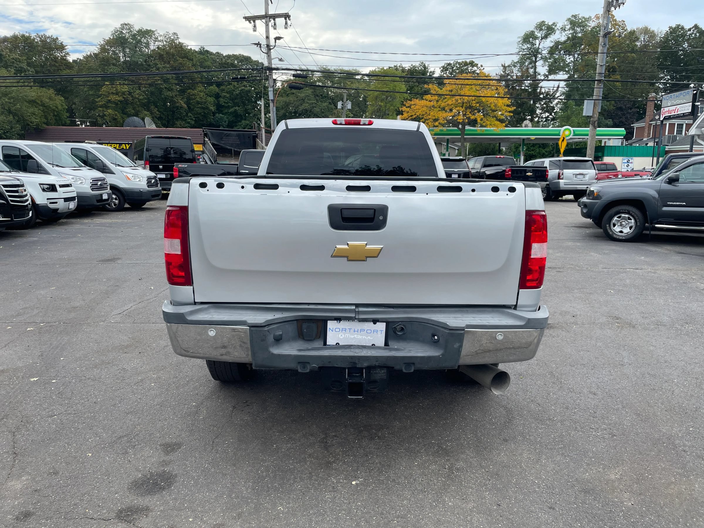 Used 2013 Chevrolet Silverado 2500 LT w/ Interior Plus Package AWD/4WD image 4