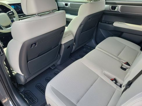 New 2026 Hyundai Santa Fe SE FWD image 13
