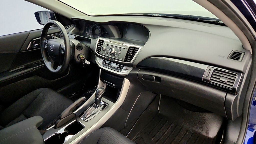Used 2013 Honda Accord Sport image 24