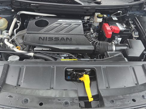 Used 2023 Nissan Rogue S AWD/4WD image 20