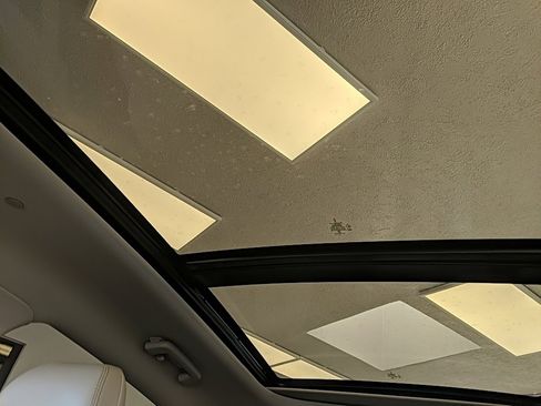 Certified 2022 Lincoln Nautilus Reserve w/ Luxury Package image 27