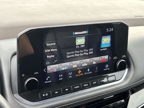Used 2023 Nissan Rogue SL w/ SL Premium Package FWD image 12