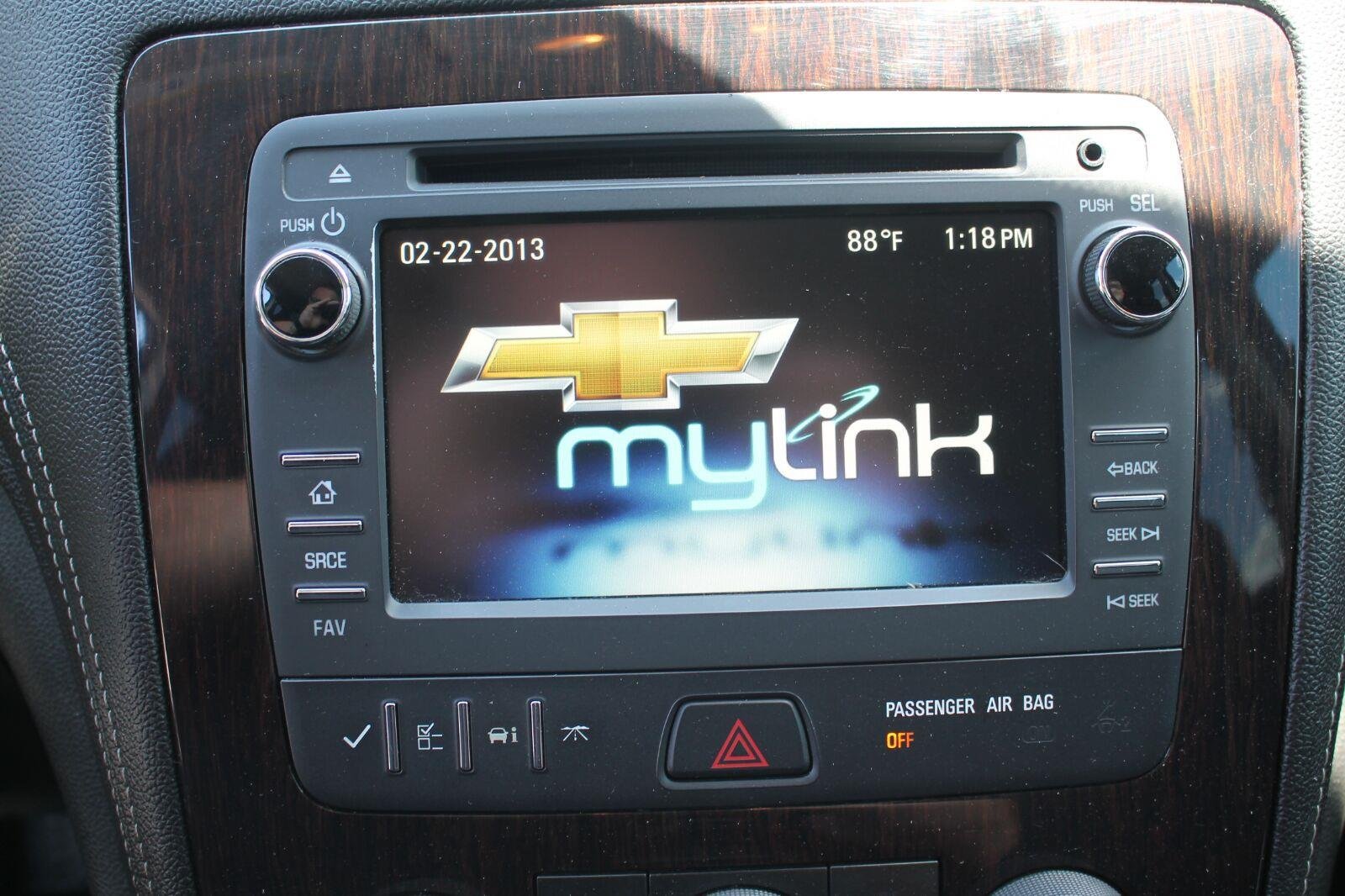 Used 2016 Chevrolet Traverse LT w/ Style and Technology Package FWD image 21