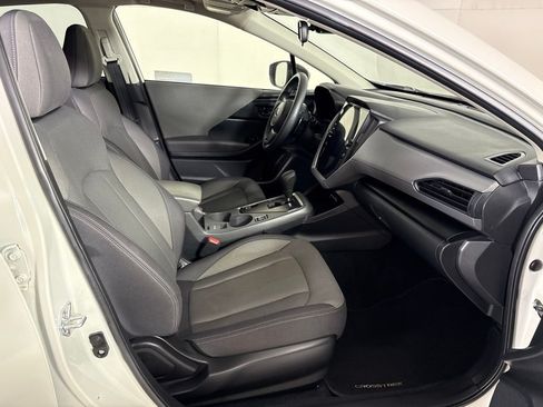 Used 2025 Subaru Crosstrek 2.5i Premium AWD/4WD image 15