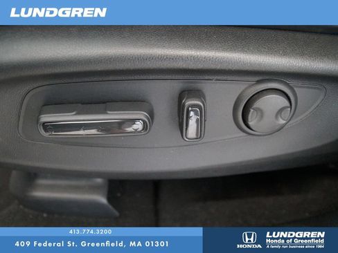 Used 2025 Honda CR-V Sport Touring image 14