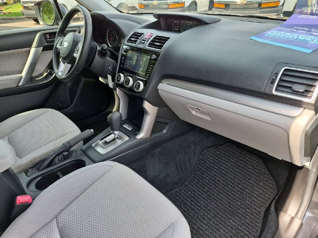 Used 2018 Subaru Forester 2.5i Premium AWD/4WD image 30