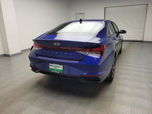 Used 2023 Hyundai Elantra SEL w/ Convenience Package FWD image 7