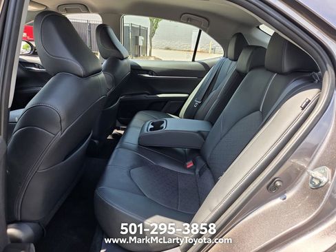 Used 2024 Toyota Camry XSE FWD image 10