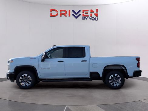 New 2026 Chevrolet Silverado 2500 Custom w/ Custom Value Package image 2