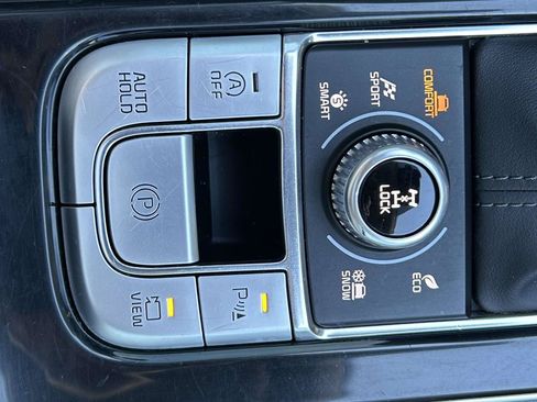 Used 2020 Kia Telluride SX w/ SX Prestige Package AWD/4WD image 16