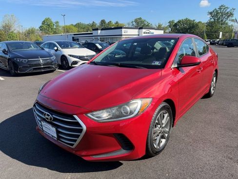 Used 2017 Hyundai Elantra SE FWD image 7