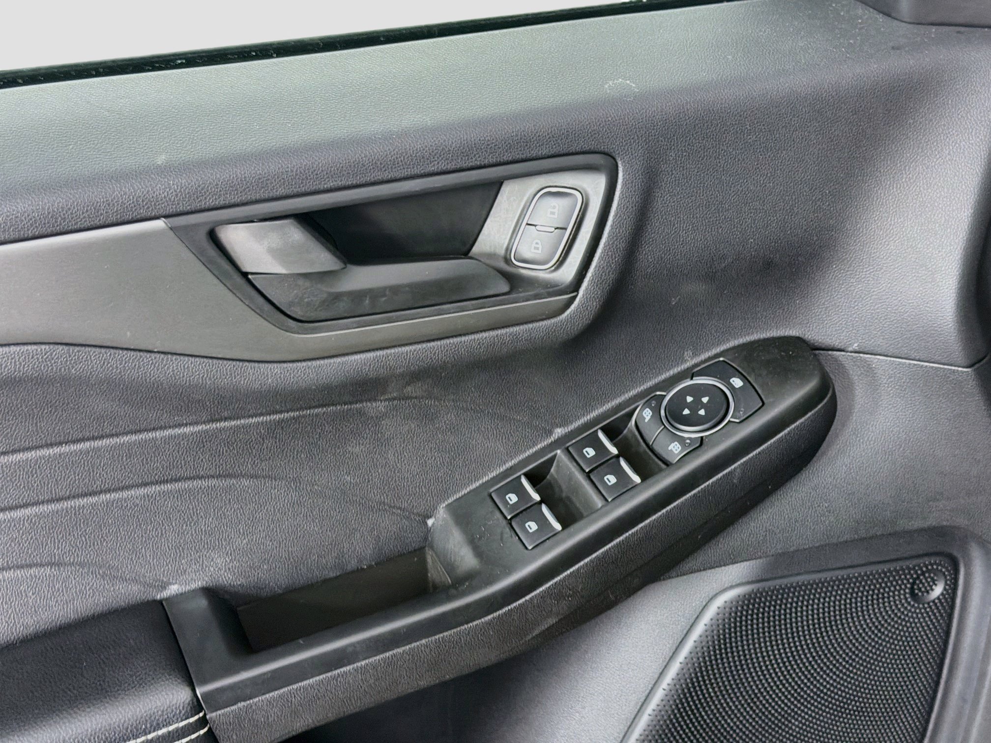 Used 2025 Ford Escape Active FWD image 15