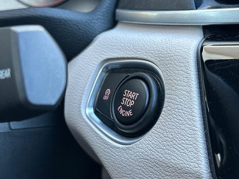 Used 2018 BMW X1 xDrive28i w/ Premium Package image 25