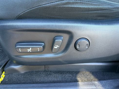 Used 2019 Toyota 4Runner SR5 image 17