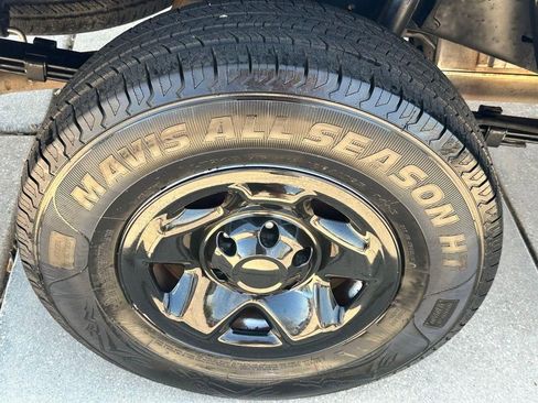 Used 2020 Toyota Tacoma SR w/ SR Convenience Package image 21