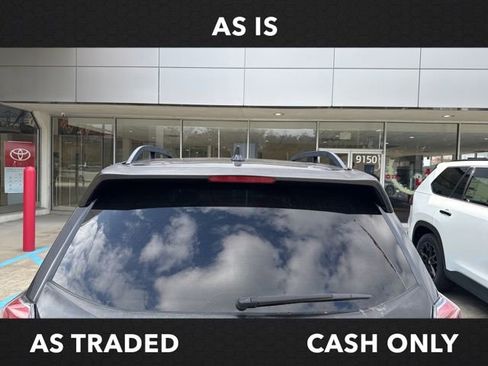 Used 2018 Subaru Forester 2.5i Premium w/ All-Weather Package image 7