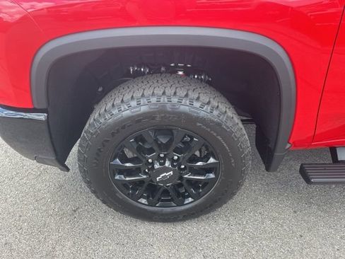 New 2026 Chevrolet Silverado 2500 Custom w/ Custom Value Package AWD/4WD image 10