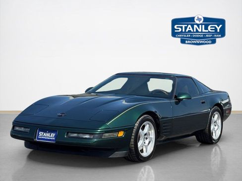 Used 1994 Chevrolet Corvette Coupe RWD image 3