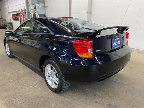 Used 2000 Toyota Celica GT FWD image 3