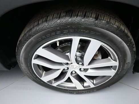 Used 2017 Honda Pilot Elite image 13