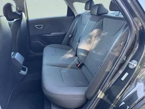 New 2026 Kia K4 FWD image 16