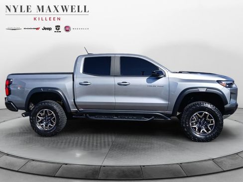 Used 2024 Chevrolet Colorado ZR2 AWD/4WD image 17