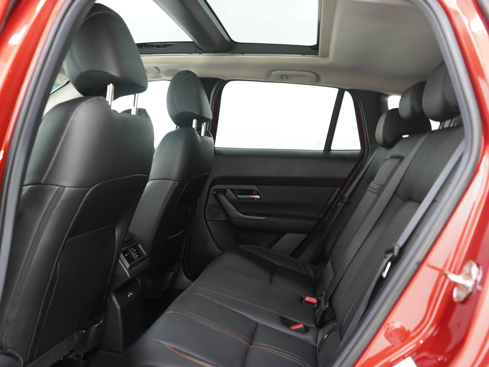 Used 2025 MAZDA CX-50 AWD 2.5 Hybrid w/ Premium Pkg image 15